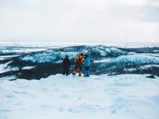 2020-riverfront-chalets-winter-12