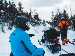 2020-riverfront-chalets-winter-18